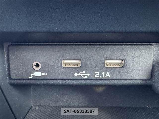 Subaru LEVORG 2022-04 8849125-26