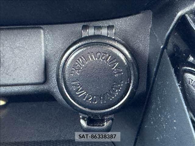 Subaru LEVORG 2022-04 8849125-27