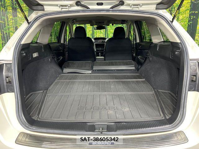 Subaru LEVORG 2015-11 8848949-12