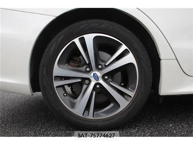 Subaru LEVORG 2018-08 8849559-20
