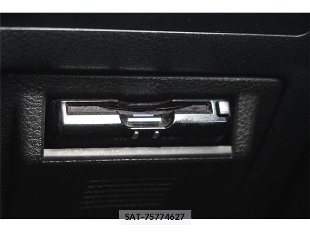Subaru LEVORG 2018-08 8849559-4