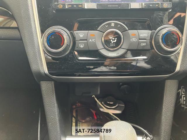 Subaru LEVORG 2015-03 8871331-17