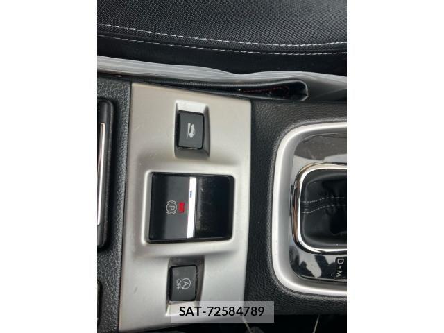 Subaru LEVORG 2015-03 8871331-18