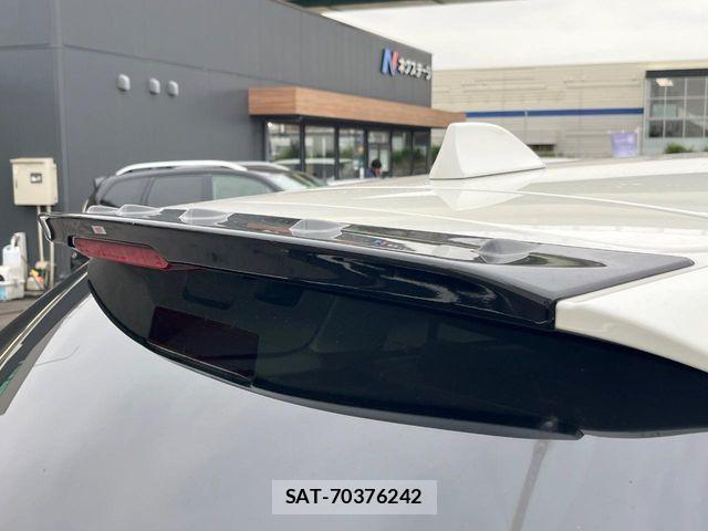 Subaru LEVORG 2017-09 8871327-13