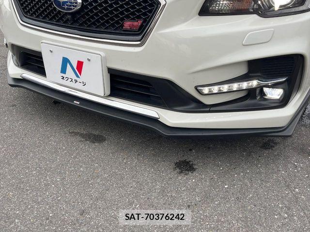 Subaru LEVORG 2017-09 8871327-2