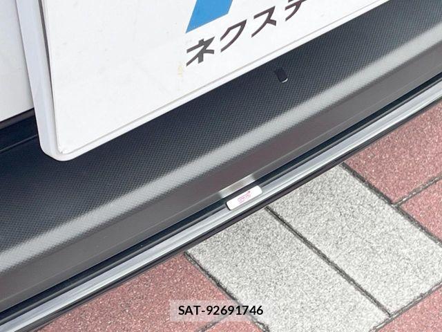 Subaru LAYBACK 2024-03 6526485-2
