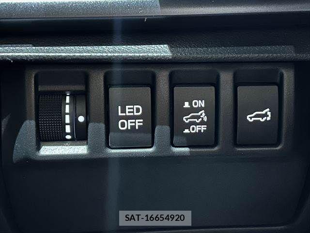 Subaru LAYBACK 2024-05 6676640-6