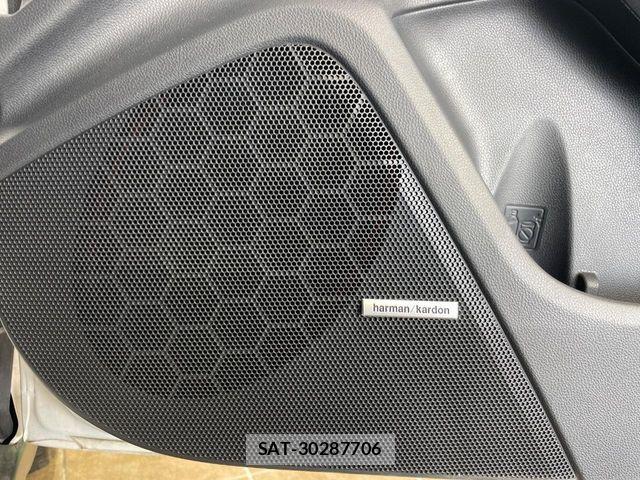 Subaru LAYBACK 2024-01 8036380-4
