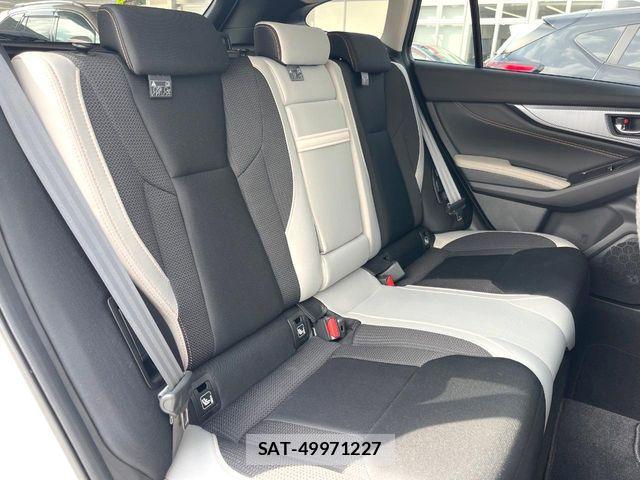 Subaru LAYBACK 2024-01 8074322-8