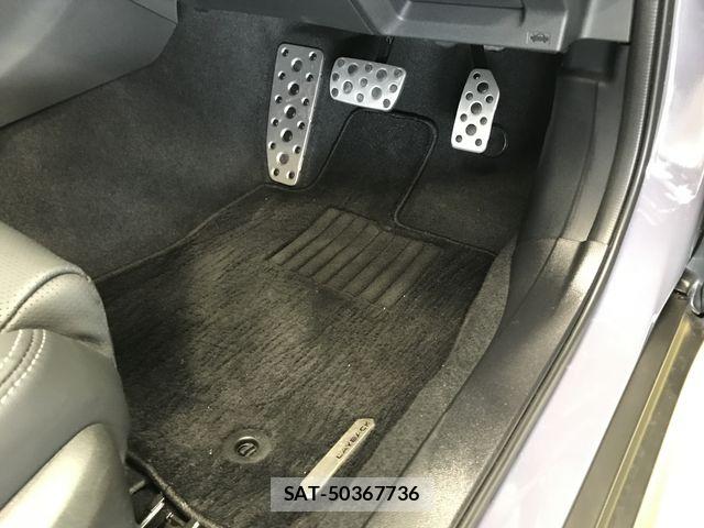 Subaru LAYBACK 2025-11 8100104-23