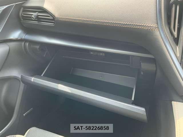 Subaru LAYBACK 2025-04 8100103-21