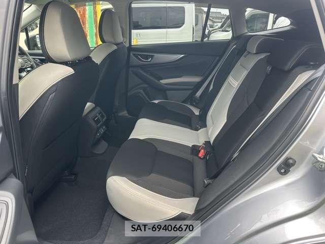 Subaru LAYBACK 2024-01 8208338-6