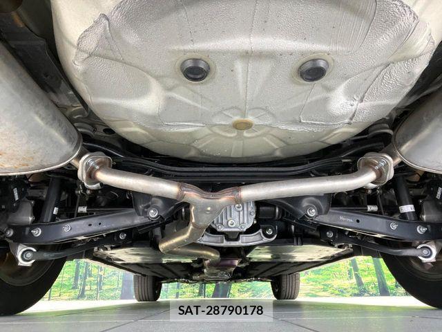 Subaru LAYBACK 2023-11 8208337-18