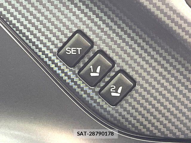 Subaru LAYBACK 2023-11 8208337-6