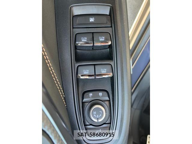 Subaru LAYBACK 2024-06 8245691-8