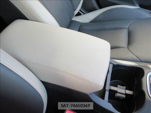 Subaru LAYBACK 2024-02 8245689-17