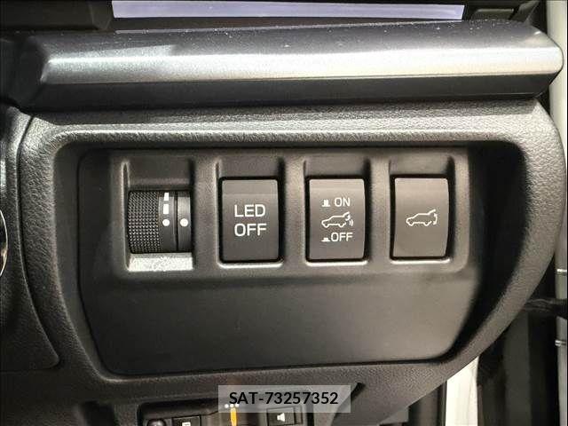 Subaru LAYBACK 2024-12 8366686-8