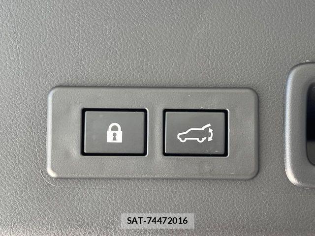 Subaru LAYBACK 2024-01 8438335-6