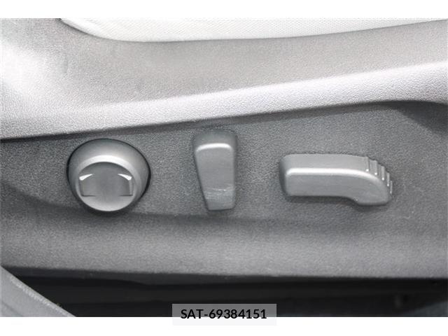 Subaru LAYBACK 2024-03 8829913-1