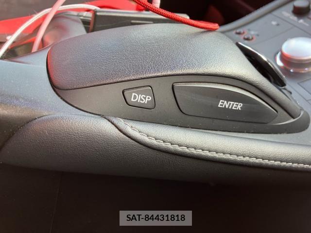 Lexus CT 2011-07 618621-18