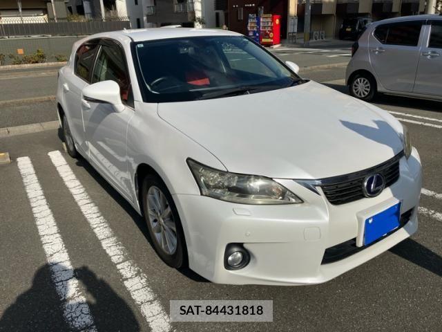 Lexus CT 2011-07 618621-1