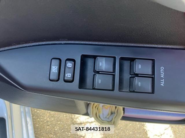 Lexus CT 2011-07 618621-24