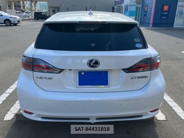 Lexus CT 2011-07 618621-5