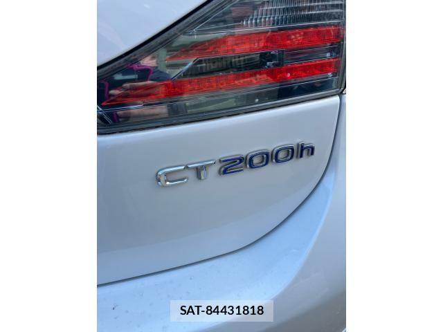 Lexus CT 2011-07 618621-7