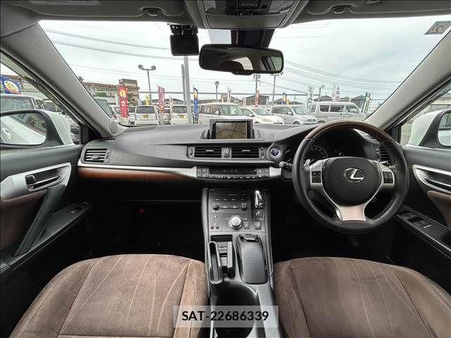 Lexus CT 2011-03 883594-4