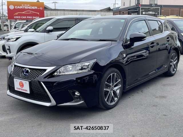 Lexus CT 2015-02 988402-0