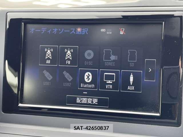 Lexus CT 2015-02 988402-11