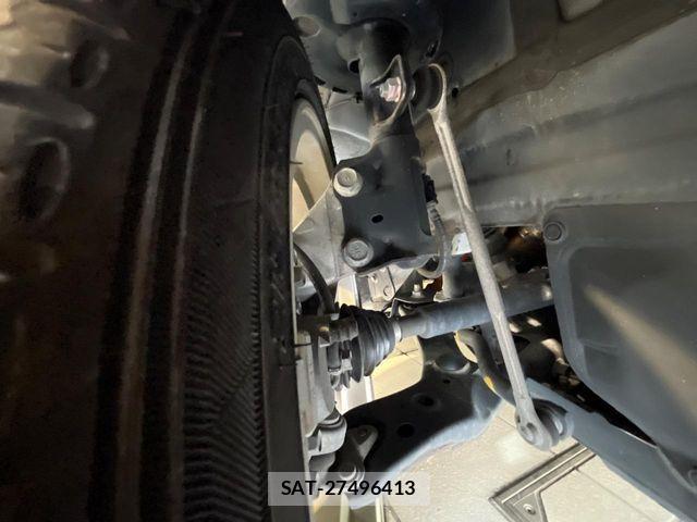 Lexus CT 2015-03 1228537-19