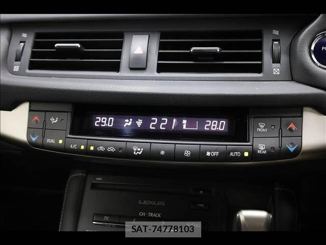 Lexus CT 2014-07 1429107-8