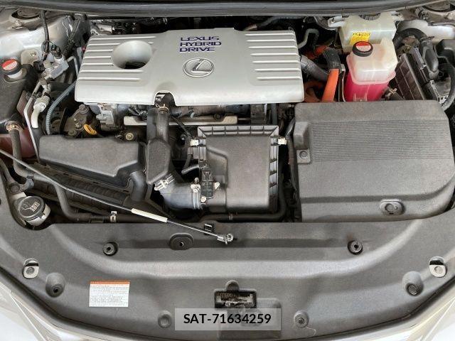 Lexus CT 2015-10 2447190-13