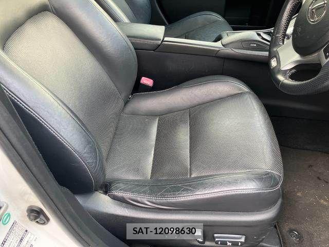 Lexus CT 2013-02 2668639-14