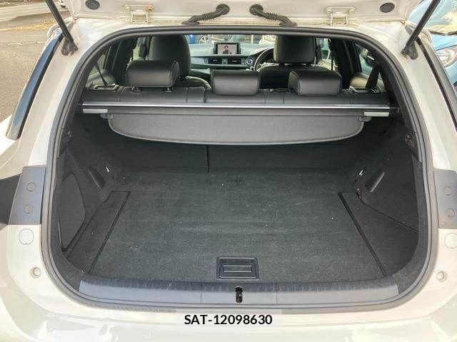 Lexus CT 2013-02 2668639-16