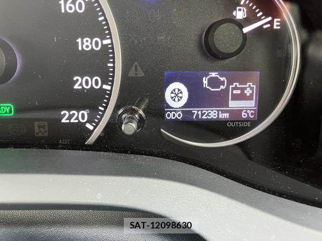 Lexus CT 2013-02 2668639-19
