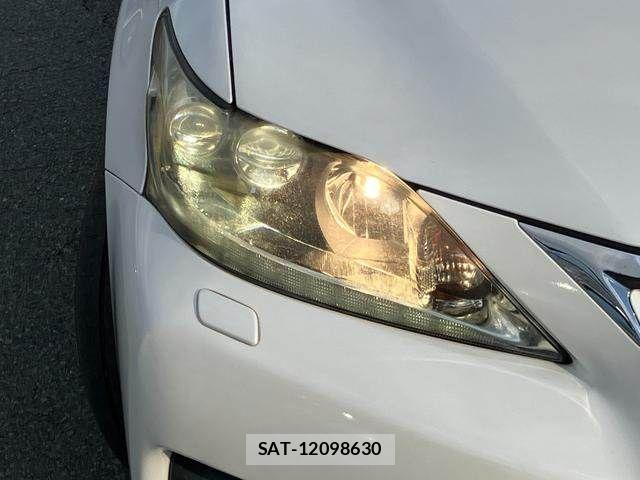 Lexus CT 2013-02 2668639-21