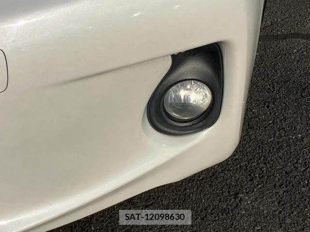 Lexus CT 2013-02 2668639-24