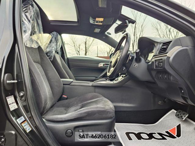 Lexus CT 2016-04 3066354-9