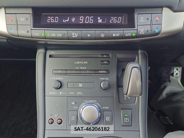 Lexus CT 2016-04 3066354-16