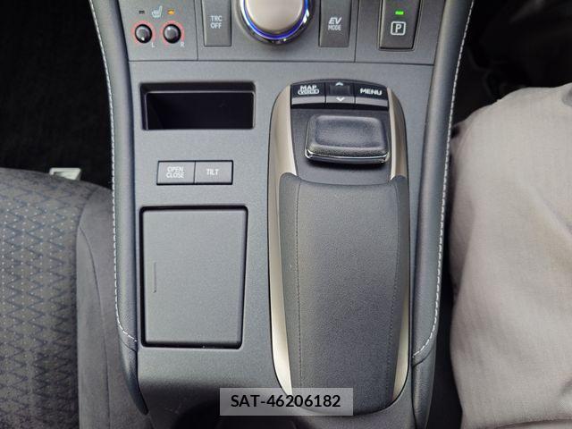 Lexus CT 2016-04 3066354-17