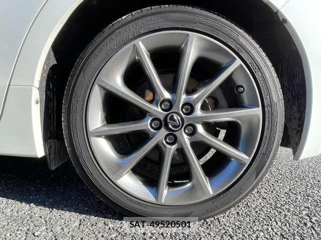 Lexus CT 2013-03 3377666-16