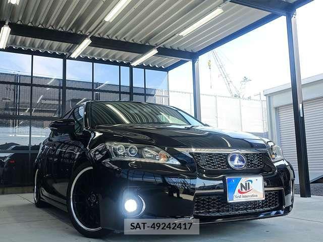Lexus CT 2011-12 4241748-13