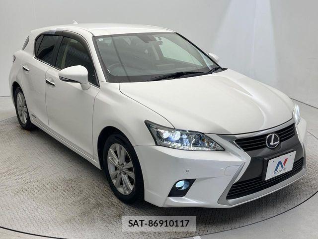 Lexus CT 2015-03 4639533-15