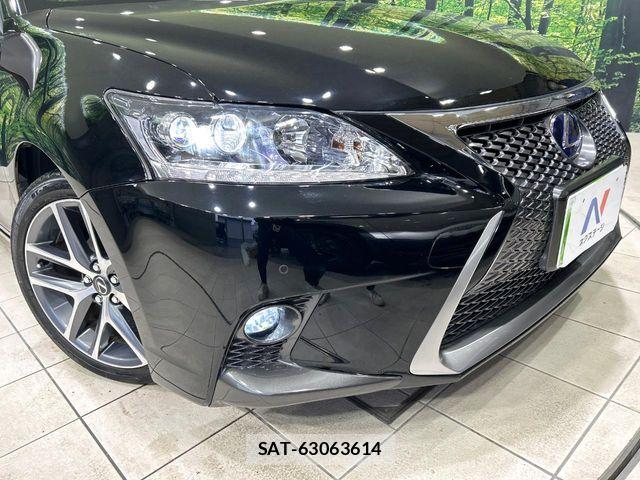 Lexus CT 2015-06 4963906-11