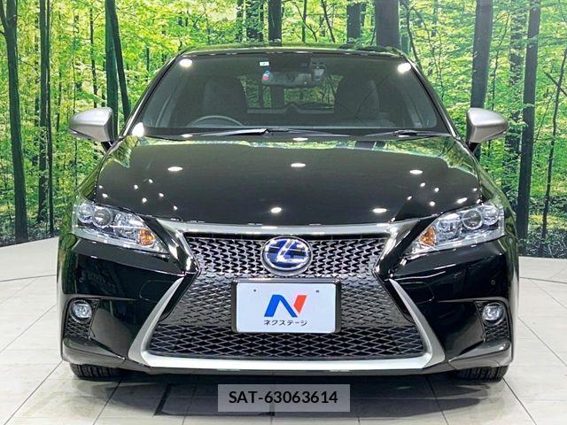 Lexus CT 2015-06 4963906-13