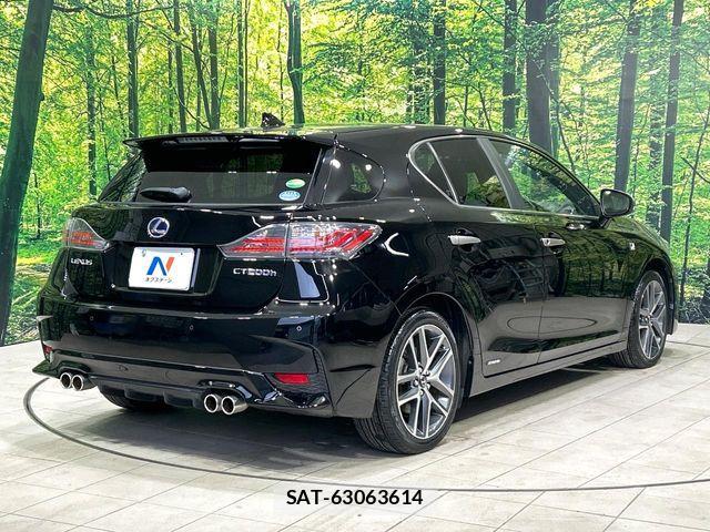 Lexus CT 2015-06 4963906-16
