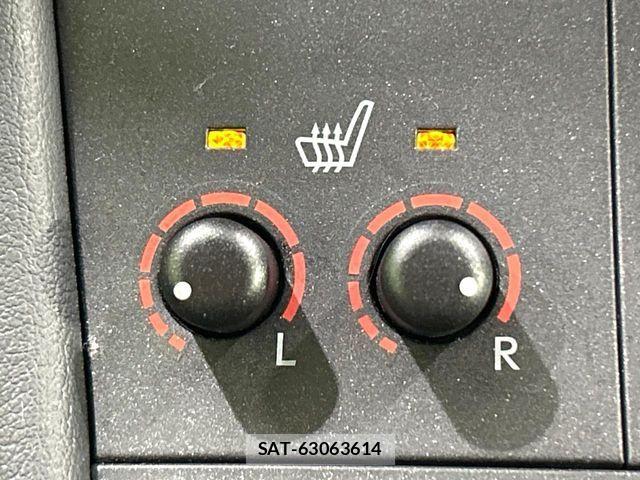 Lexus CT 2015-06 4963906-5