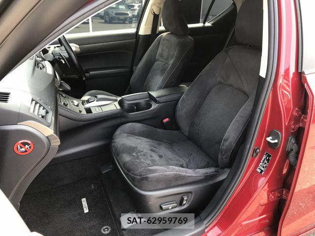 Lexus CT 2017-07 5870774-12